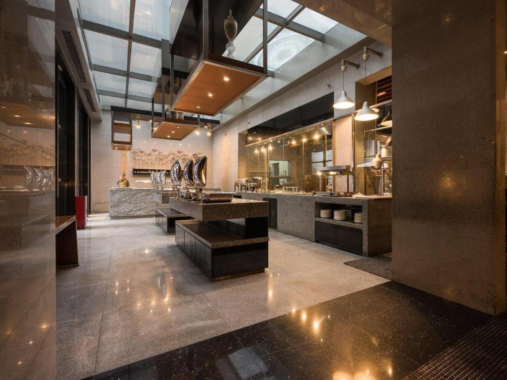 Guangzhou Carat Hotel Εξωτερικό φωτογραφία
