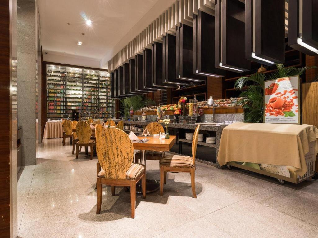 Guangzhou Carat Hotel Εξωτερικό φωτογραφία