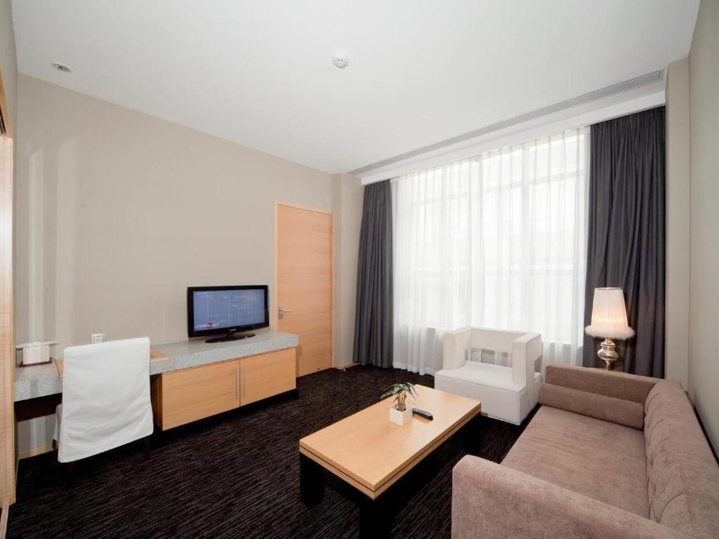 Guangzhou Carat Hotel Εξωτερικό φωτογραφία