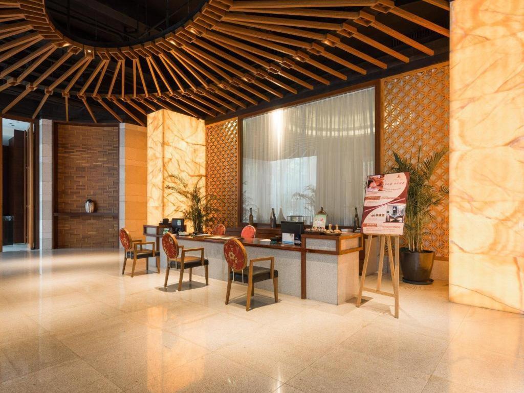 Guangzhou Carat Hotel Εξωτερικό φωτογραφία